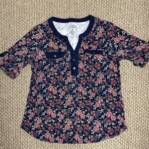 Croft & Barrow Floral Short Sleeve Top - Navy and Red